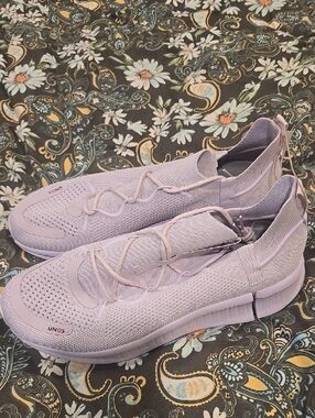 New Unisex Target Lavender Knit Slip-On Sneakers